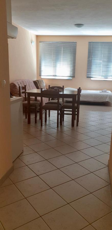 Vila Jela Baška Voda Zewnętrze zdjęcie